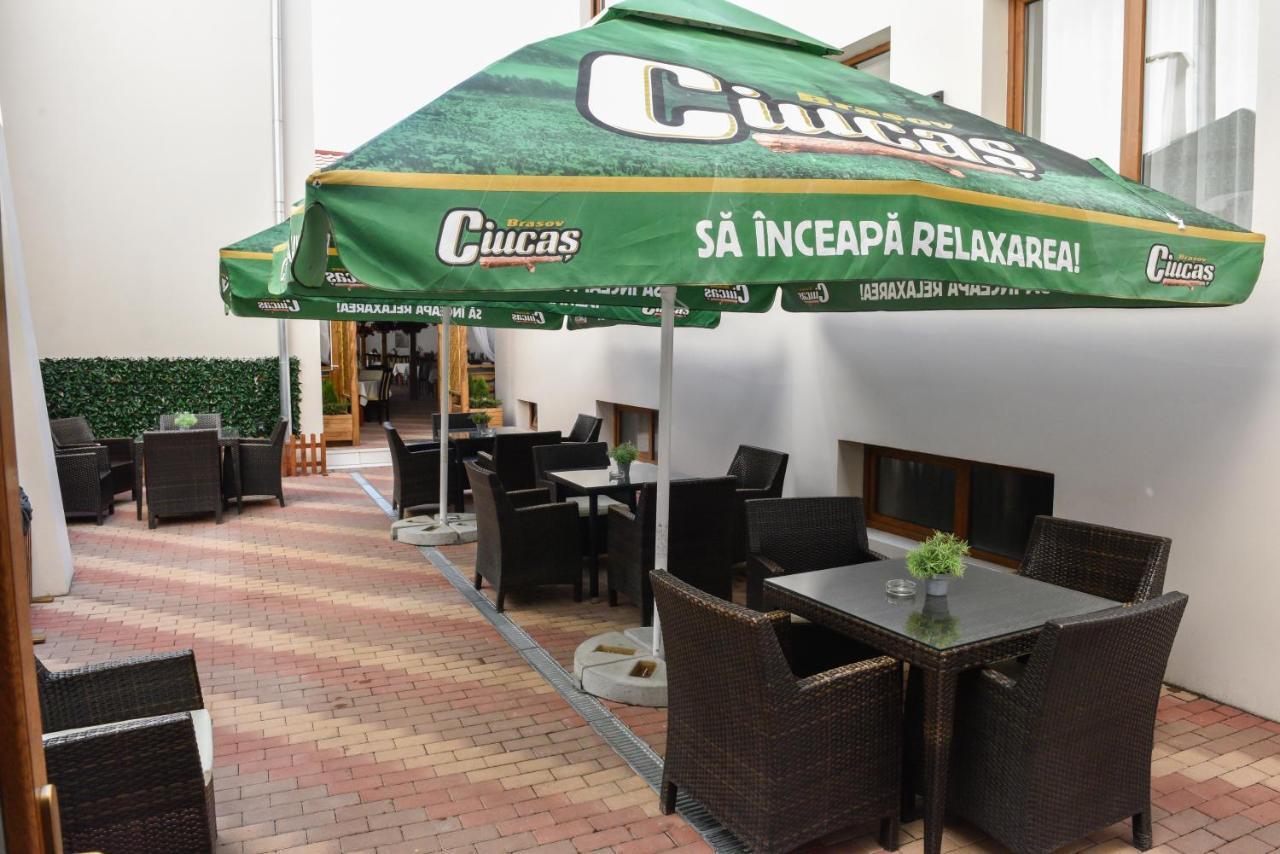 Hotel Darina Tarnaveni Tirnaveni Екстер'єр фото